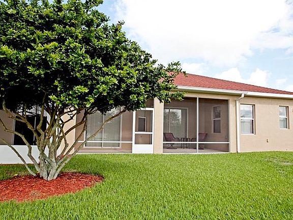 4th image of 10123 Mainsail Dr