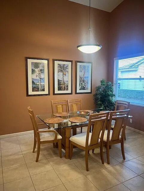 3 bed, 2.0 bath, 1577 sqft, $2,500 — Photo 4