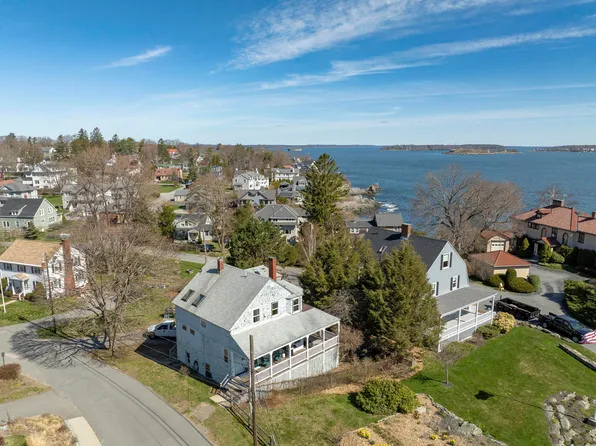 17 Glen Avenue, Cape Elizabeth, ME 04107