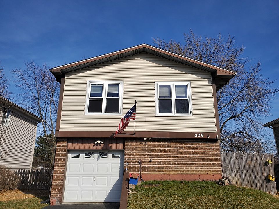 1st image of 206 Far Hills Dr