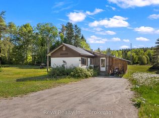 38 Boulter Lake Rd, Hastings Highlands, ON K0L2K0