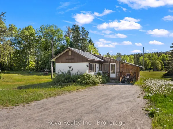 38 Boulter Lake Rd, Hastings Highlands, ON K0L 2K0