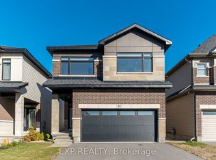 92 Big Dipper St, Ottawa, ON K4M 0L9