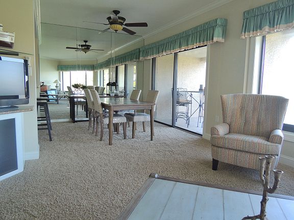 2nd image of 2 Shelter Cove Ln APT 221