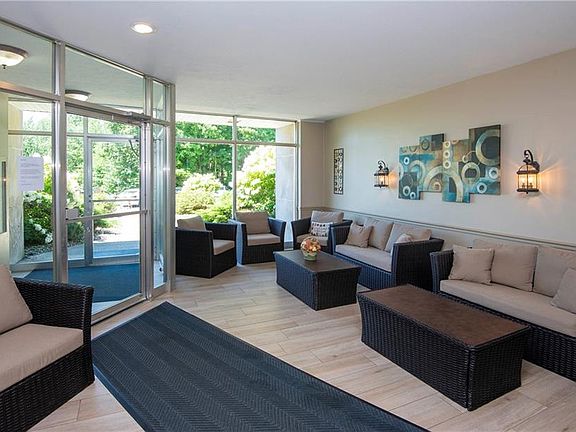 2nd image of 6000 Nob Hill Dr #F102