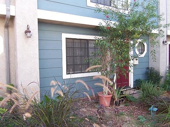 2nd image of 4576 Mississippi St APT 3