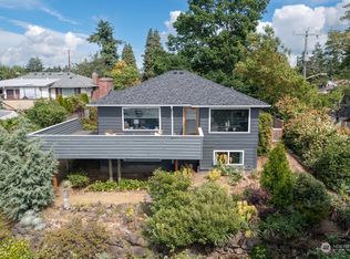 9056 22nd Ave SW, Seattle, WA 98106