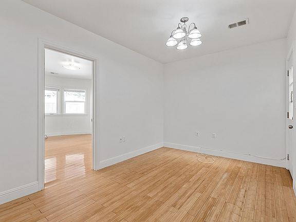 25 Blanken Ave #B, San Francisco, CA 94134 | Zillow