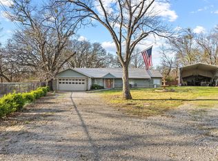 1053 Paradise Cove Rd, Pottsboro, TX 75076