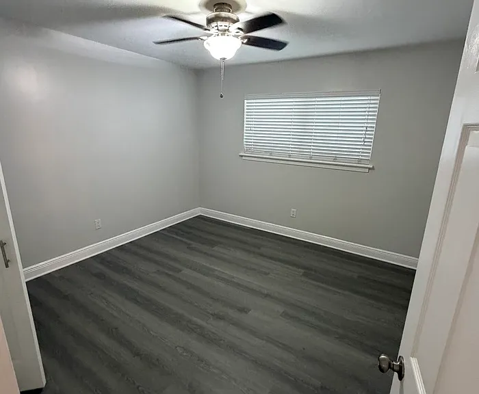 139 McDonnell Ave #19 — Photo 10