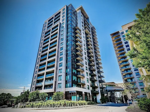 1215 Bayly St #603, Pickering, ON L1W 0B4