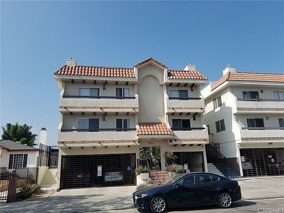4th image of 1527 Hi Point St #103