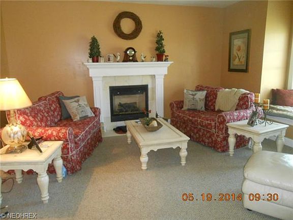 4th image of 21 Savannah Ct