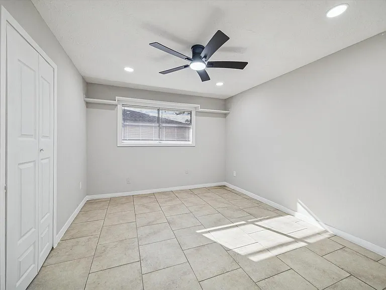 1703 Raintree St — Photo 13