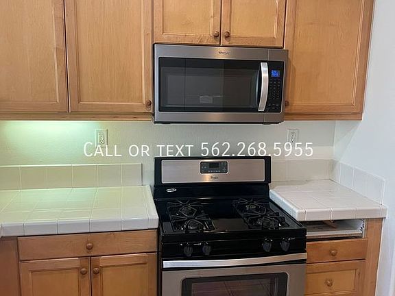 5th image of 22854 Serra Dr