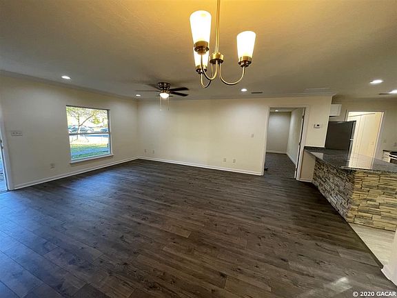 5th image of 5806 NW 27th St