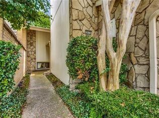 2973 Country Place Cir, Carrollton, TX 75006