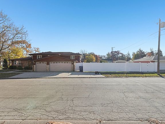 5th image of 9400 S 82nd Ave