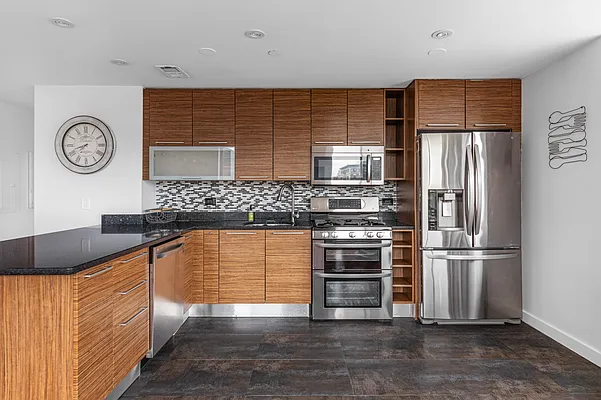 Sold by Compass | media 3