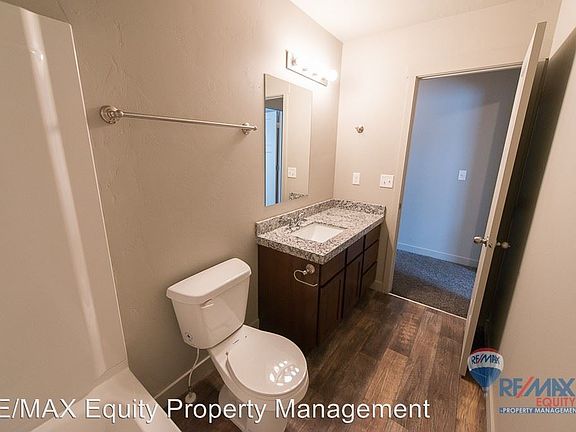 4th image of 14429 S Ferndale Way
