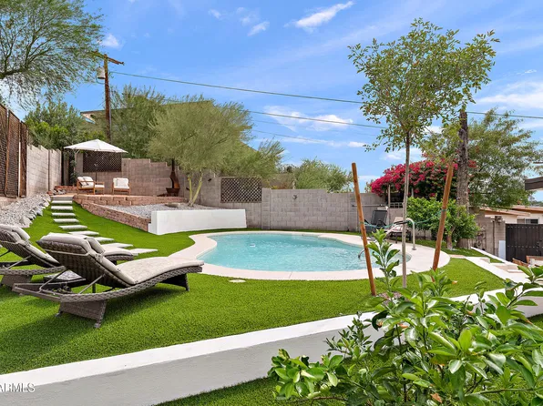 1239 E EL CAMINO Drive, Phoenix, AZ 85020