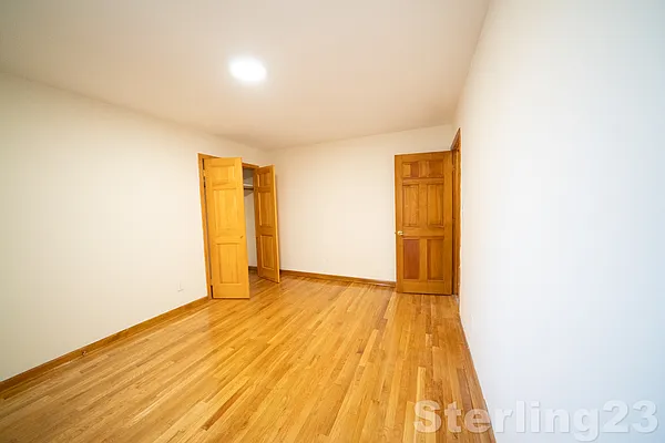 Rented by Sterling Realty Solution Inc | media 9