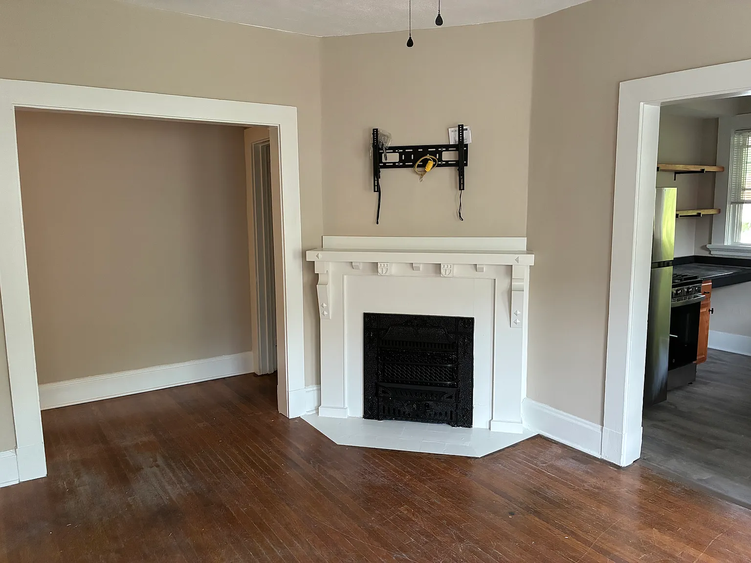 2 bed, 1400 sqft, $1,600 — Photo 4