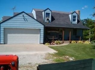 3171 SE McQueen Rd, Saint Joseph, MO 64507