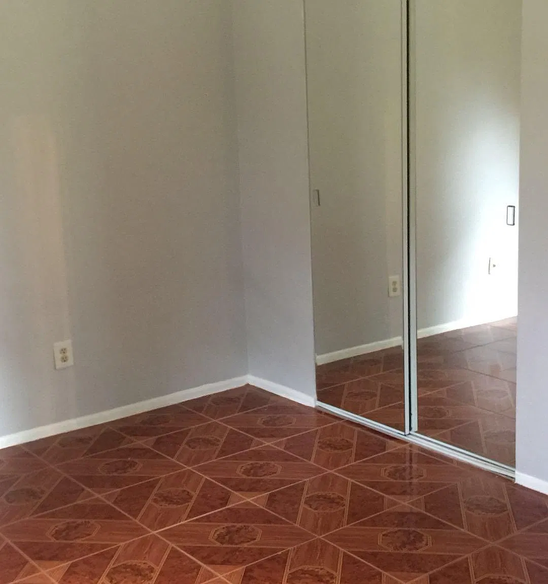 3 bed, 1280 sqft, $2,100 — Photo 4