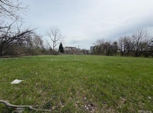 688 Field St, Detroit, MI