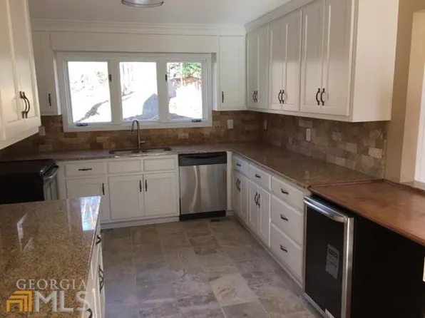 227 Musket Rdg, Hull, GA 30646