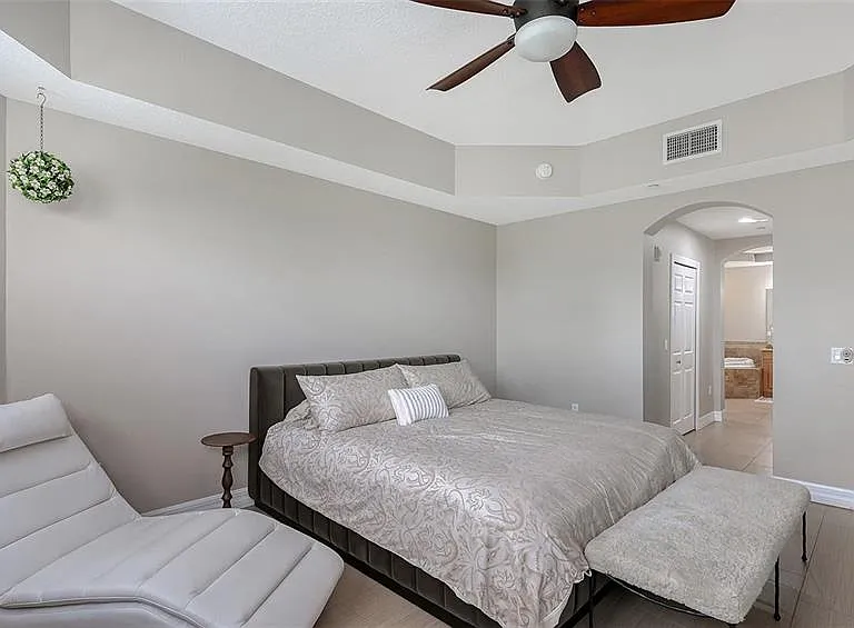 1921 Monte Carlo Dr #302 — Photo 16