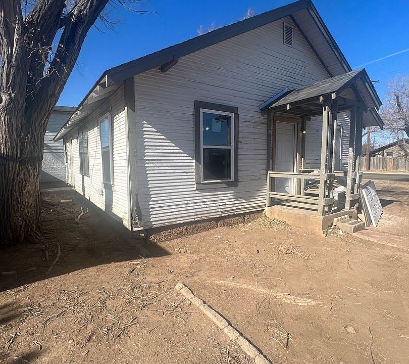 1st image of 811 N Lincoln St