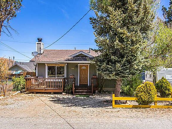 2nd image of 2181 4th Ln