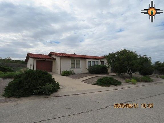2nd image of 106 Knox Dr