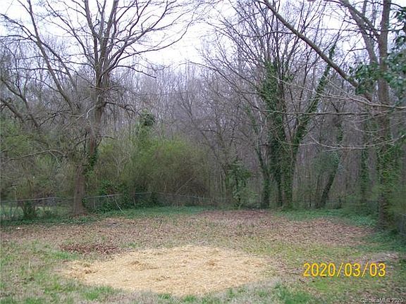 5th image of 2514 Crescent Ln