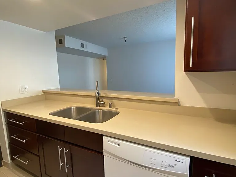 B & B Apartments — Photo 16