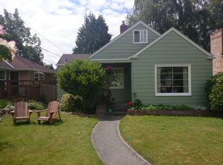 8327 29th Ave NW, Seattle, WA 98117