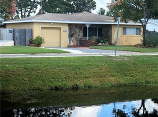 5551 6th Ave N, Saint Petersburg, FL 33710