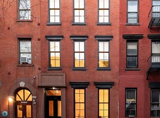 313 E 6th St #Penthouse, New York, NY 10003