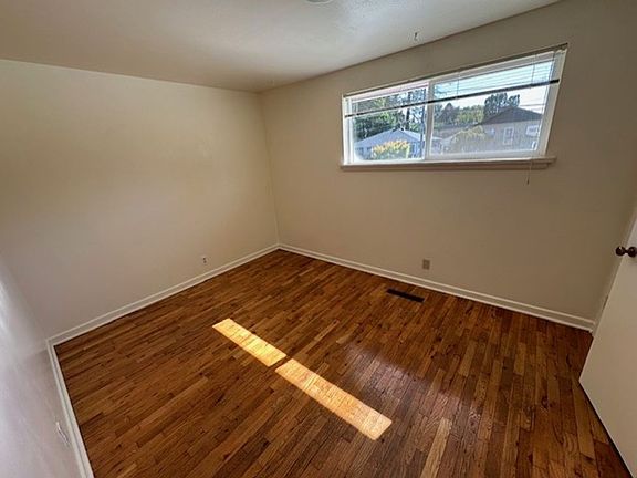3rd image of 520 NW 10th St #524