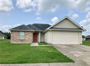 189 Bayou Grove Dr, La Place, LA 70068