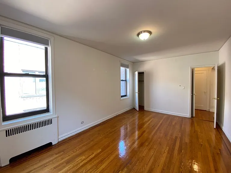 600 W 218th St #LJ — Photo 13