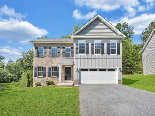 4320 William Ct, Roanoke, VA 24018
