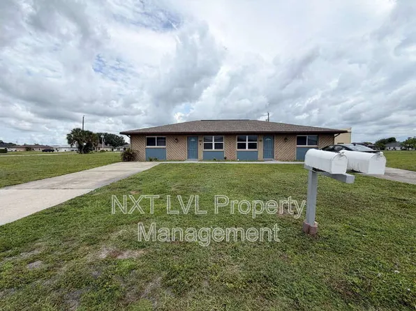 1005 NE 8th Ter, Cape Coral, FL 33909