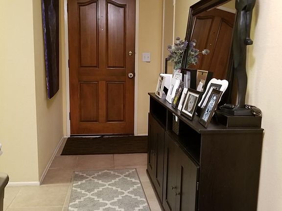 5th image of 21515 Erwin St