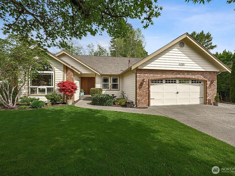 1st image of 1703 25th Street Pl SW
