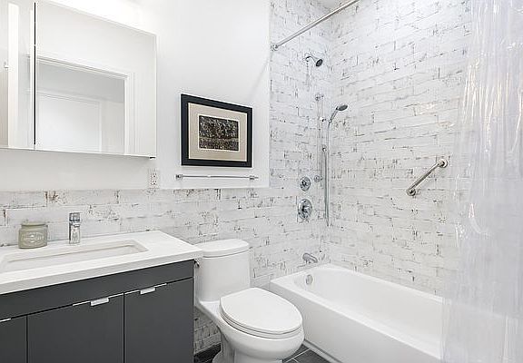 5th image of 99 2nd St #2