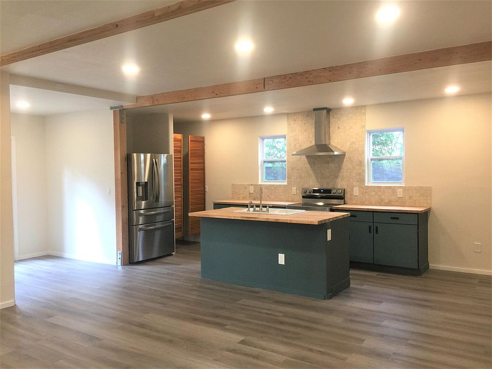 Open kitchen with island