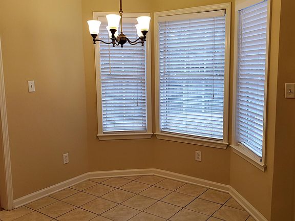 2nd image of 2790 Hidden Falls Dr